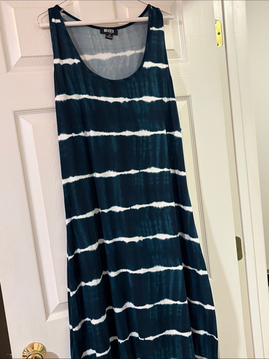Relaxx Dresses & Skirts - Relax Navy & White Tie-Dye Maxi Tank Dress 2X